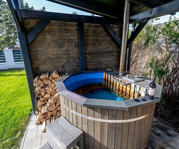 Sosto Pihenohaz By Bltn Villa Siófok