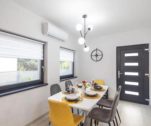 Sosto Pihenohaz By Bltn Siófok