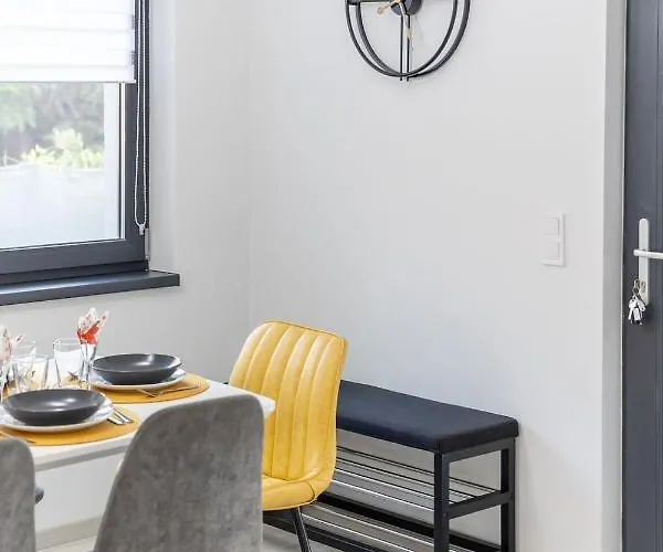 Sosto Pihenohaz By Bltn *