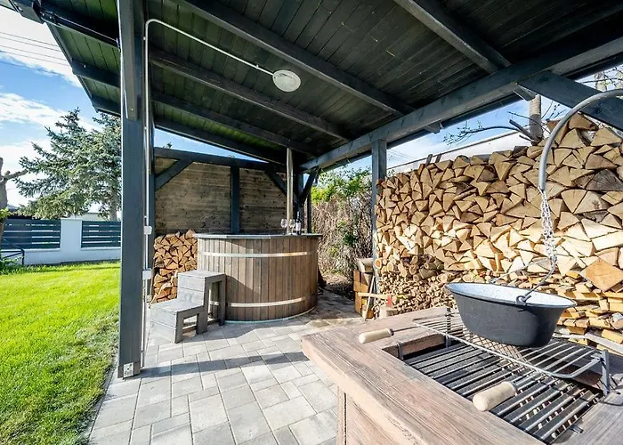 Villa Sosto Pihenohaz By Bltn *