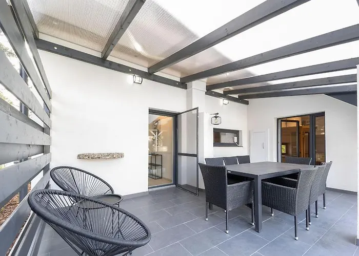 Sosto Pihenohaz By Bltn Villa Siófok